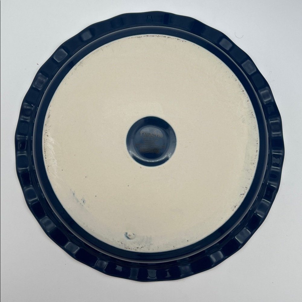 10" Scallop Edge Deep Dish Pie Plate Casserole Baking Stoneware "Treat Yourself” - Picture 2 of 8